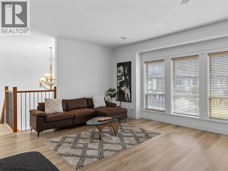 1374 Mcinnes Avenue, Kelowna, BC, V1Y 5V9 - 4