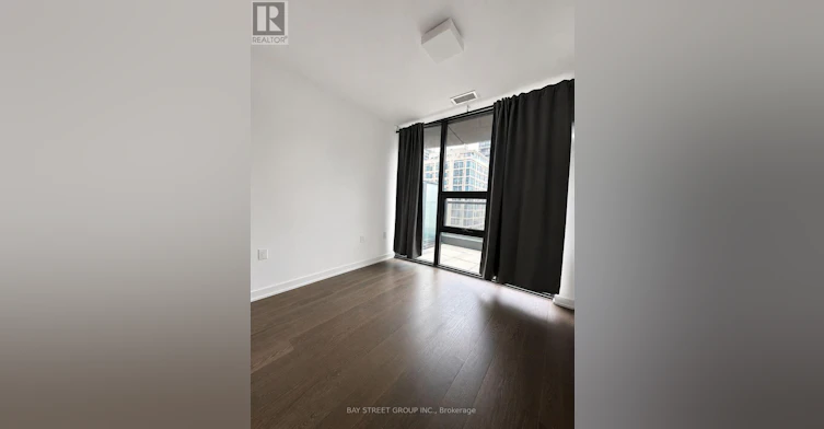 408-11 Wellesley Street W, Toronto, ON, M4Y 0G4 - 11