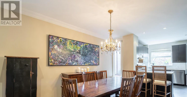 41 Palmerston Gardens, Toronto, ON, M6G 1V8 - 8
