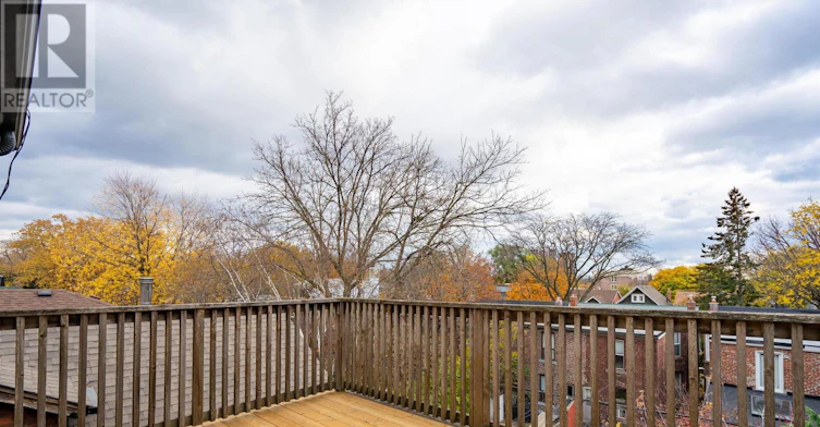 41 Palmerston Gardens, Toronto, ON, M6G 1V8 - 22