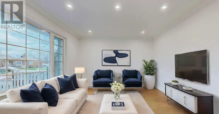 117 Marchington Circle, Toronto, ON, M1R 3M9 - 3