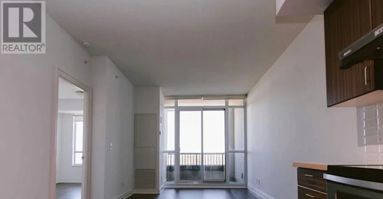 606-38 Cedarland Drive, Markham, ON, L6G 1C7 - 3
