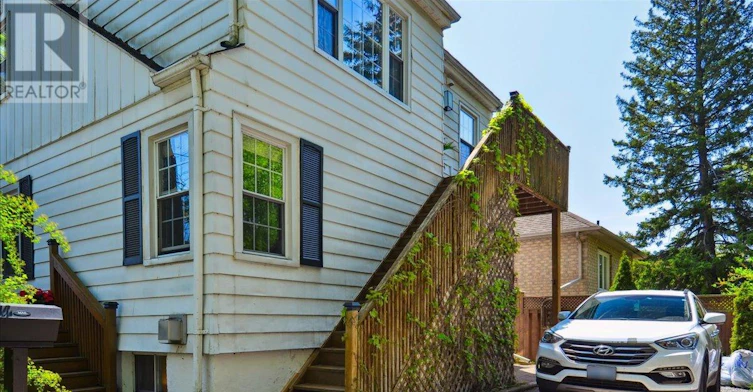 UPPER-65 Mineola Road E, Mississauga, ON, L5G 2E4 - 4