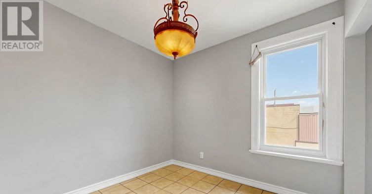 UPPER-259 Victoria Avenue N, Hamilton, ON, L8L 5G3 - 11