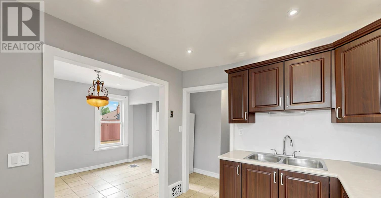 UPPER-259 Victoria Avenue N, Hamilton, ON, L8L 5G3 - 7