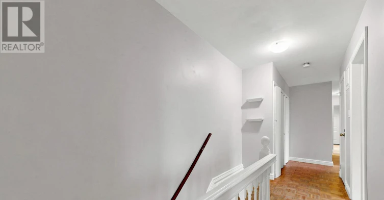UPPER-259 Victoria Avenue N, Hamilton, ON, L8L 5G3 - 3