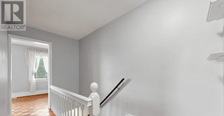 UPPER-259 Victoria Avenue N, Hamilton, ON, L8L 5G3 - 2