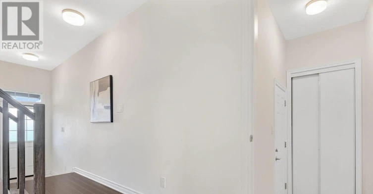 9 Tolchaco Court, Ottawa, ON, K2J 6V7 - 19