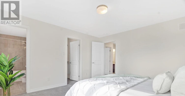 9 Tolchaco Court, Ottawa, ON, K2J 6V7 - 36