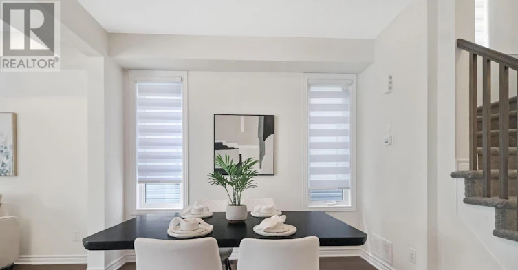9 Tolchaco Court, Ottawa, ON, K2J 6V7 - 5