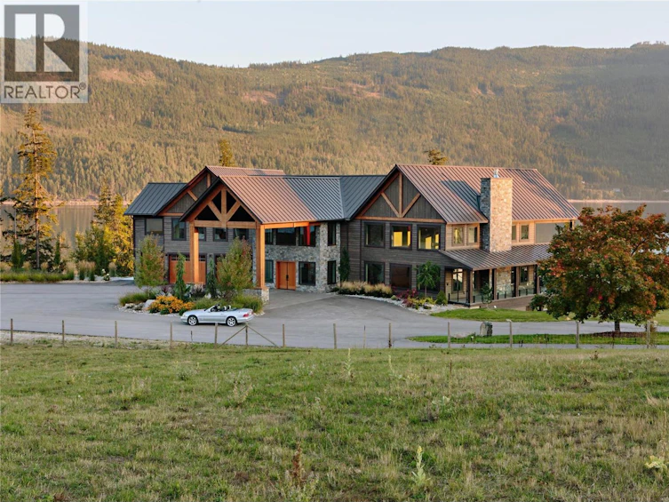 6525 Worrall Road, Eagle Bay, BC, V0E 2X1 - 37