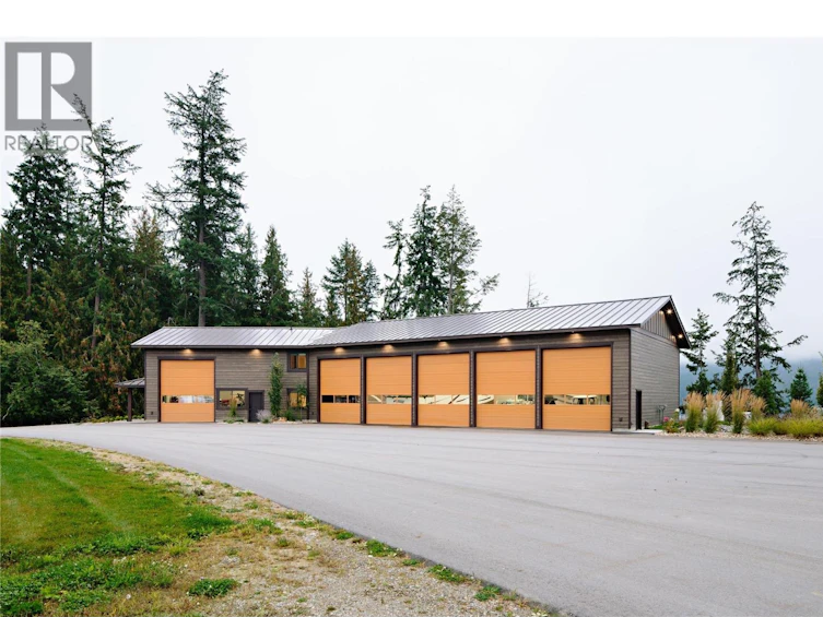 6525 Worrall Road, Eagle Bay, BC, V0E 2X1 - 10