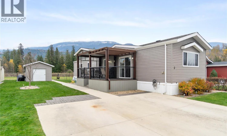 3-1707 E Hillier Road