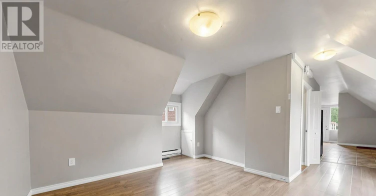 THIRD-259 Victoria Avenue N, Hamilton, ON, L8L 5G3 - 10