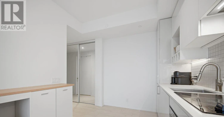 1511-5 Buttermill Avenue, Vaughan, ON, L4K 0J5 - 12