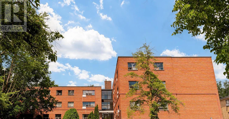 202-101 Coe Hill Drive, Toronto, ON, M6S 3E3