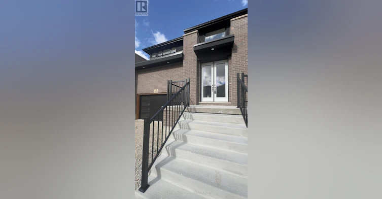 113 Delphi Court, Blue Mountains, ON, N0H 1J0 - 2