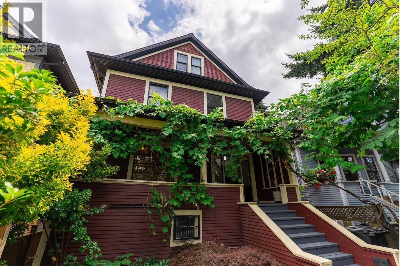 2110 Alberta Street, Vancouver, BC, V5Y 3K3