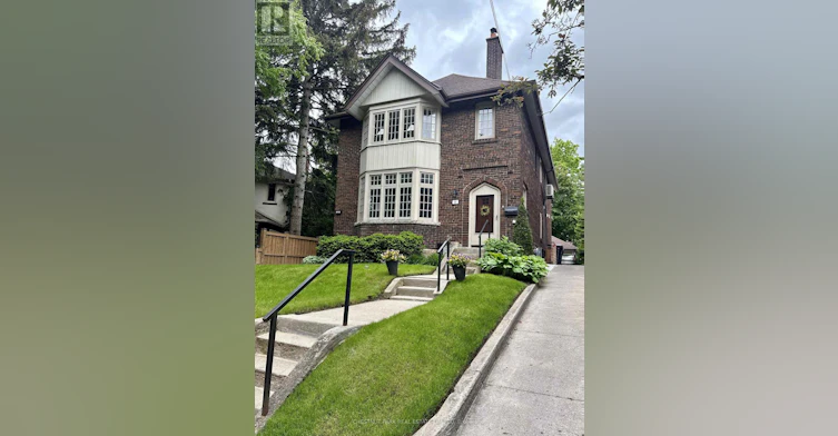 18 Servington Crescent, Toronto, ON, M4S 2J3