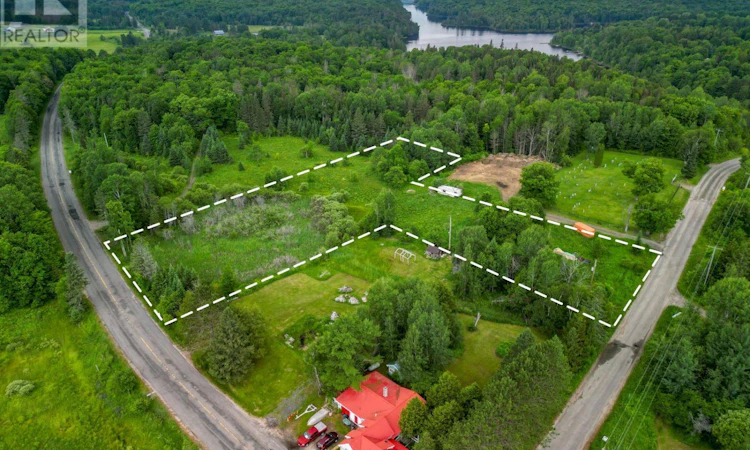 2 Maple Island Road