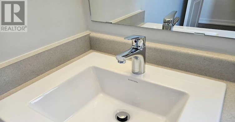 52 Aki Thomas Gardens, Toronto, ON, M1P 0G3 - 34