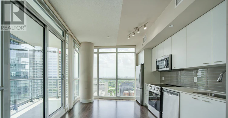 2902-30 Roehampton Avenue, Toronto, ON, M4P 0B9 - 11