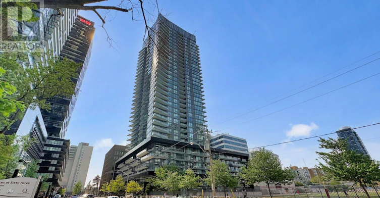 2902-30 Roehampton Avenue, Toronto, ON, M4P 0B9