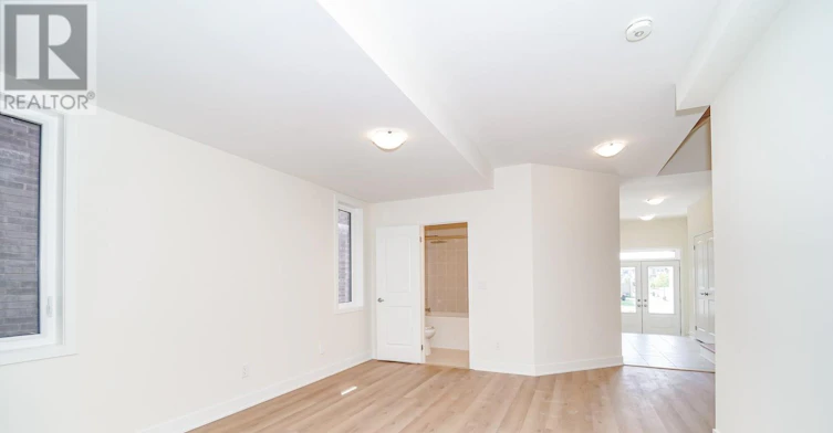 66 Robert Eaton Avenue, Markham, ON, L3S 0G2 - 11