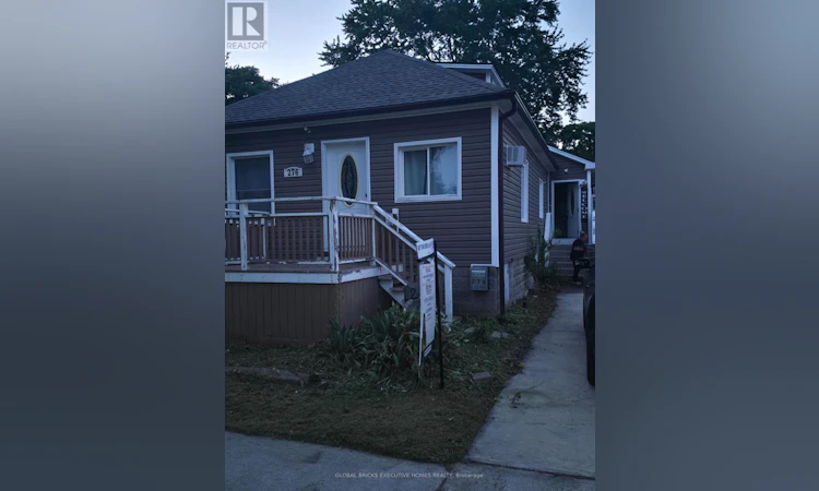 276 Cameron Street N