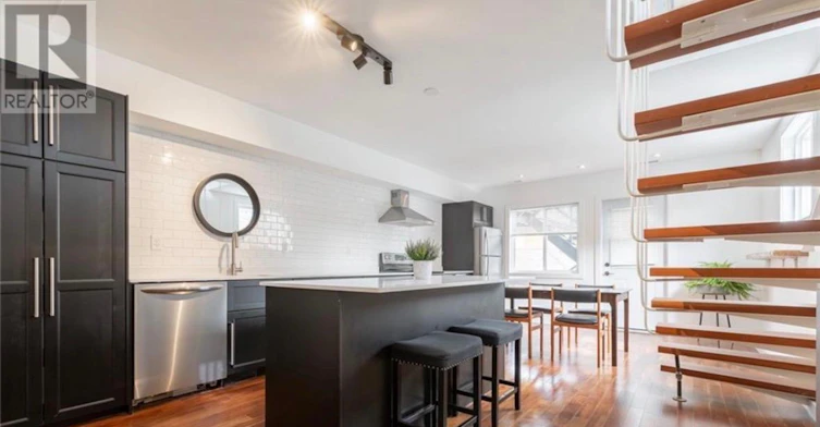 UPPER-179 John Street S, Hamilton, ON, L8N 2C5