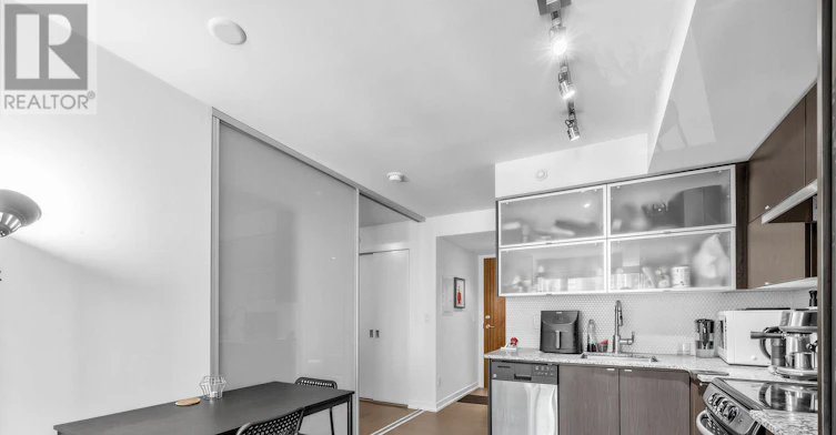 407-170 Fort York Boulevard, Toronto, ON, M5V 0E6 - 16