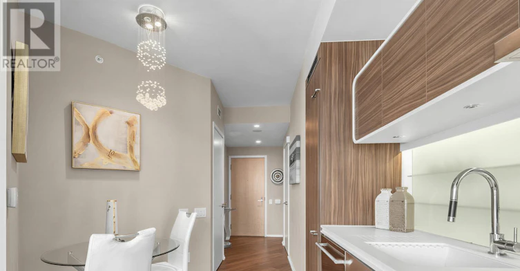 1509-45 Charles Street E, Toronto, ON, M4Y 0B8 - 2