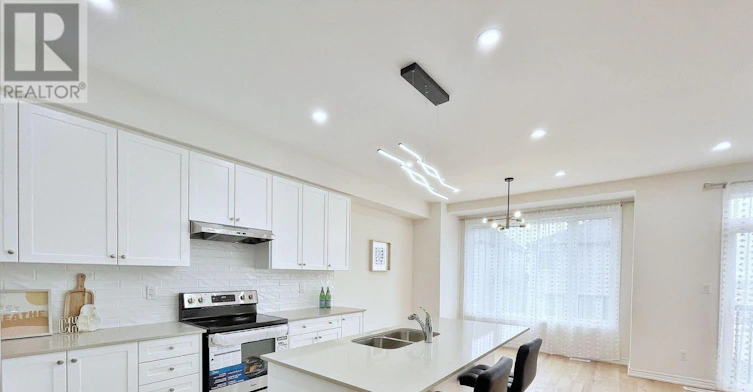 1013 Pisces Trail, Pickering, ON, L0H 1J0 - 11