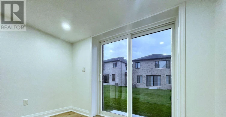 1013 Pisces Trail, Pickering, ON, L0H 1J0 - 4