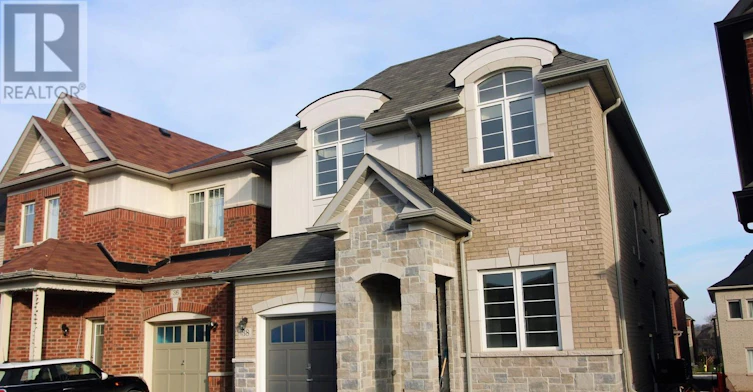 38 Foxberry Road, East Gwillimbury, ON, L9N 0P6 - 3