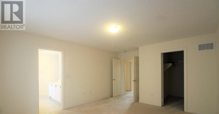 38 Foxberry Road, East Gwillimbury, ON, L9N 0P6 - 26
