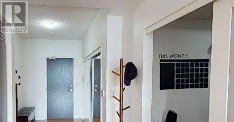 302-8 Telegram Mews, Toronto, ON, M5Y 3Z5 - 12