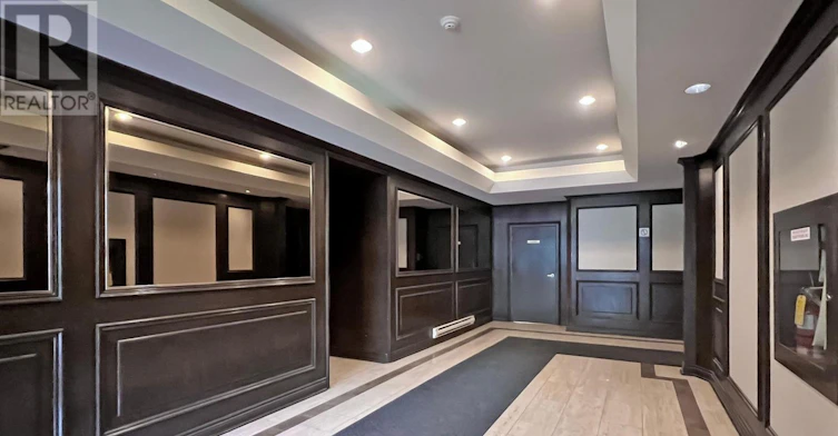 2E-150 Beverley Street, Toronto, ON, M5T 1Y5 - 4