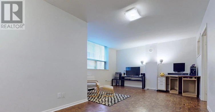 2E-150 Beverley Street, Toronto, ON, M5T 1Y5 - 7
