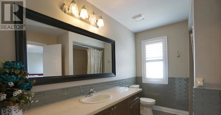 48 Heron Hollow Avenue, Richmond Hill, ON, L4E 0G9 - 19