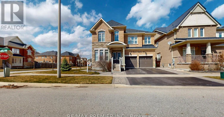 48 Heron Hollow Avenue, Richmond Hill, ON, L4E 0G9