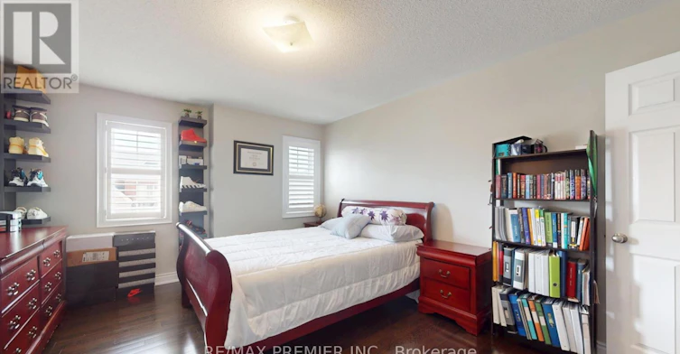 48 Heron Hollow Avenue, Richmond Hill, ON, L4E 0G9 - 17