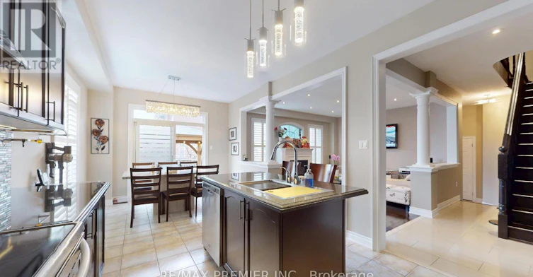 48 Heron Hollow Avenue, Richmond Hill, ON, L4E 0G9 - 10