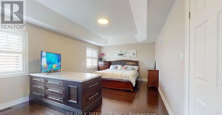 48 Heron Hollow Avenue, Richmond Hill, ON, L4E 0G9 - 14
