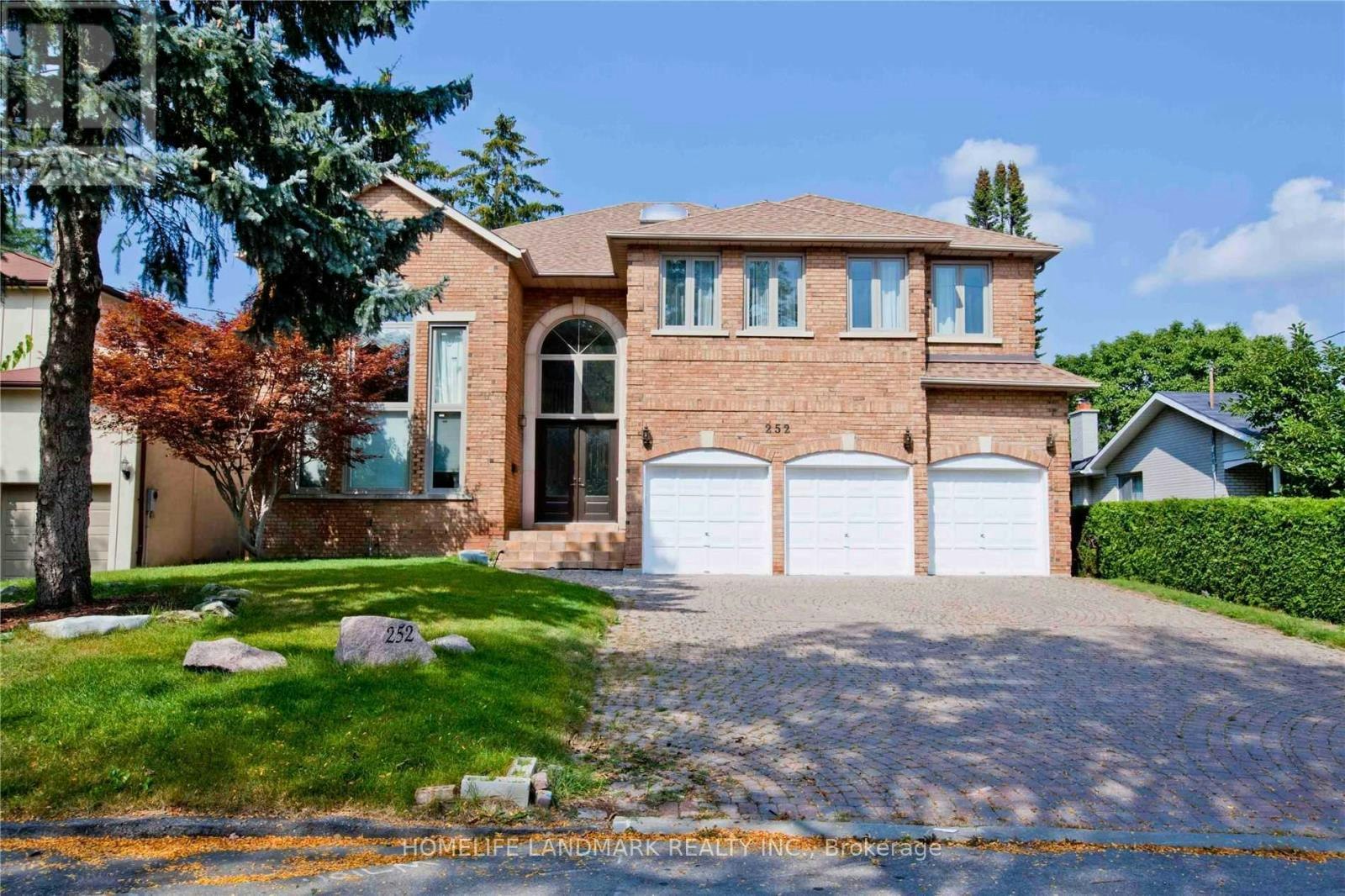 BSMNT-252 Dunview Avenue, Toronto, ON, M2N 4J2