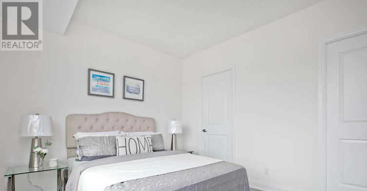 TH120-26 Churchill Avenue, Toronto, ON, M2N 0J3 - 22