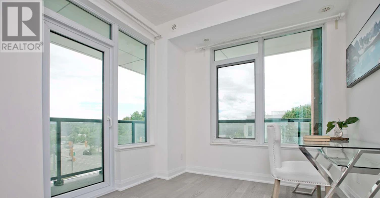 TH120-26 Churchill Avenue, Toronto, ON, M2N 0J3 - 19