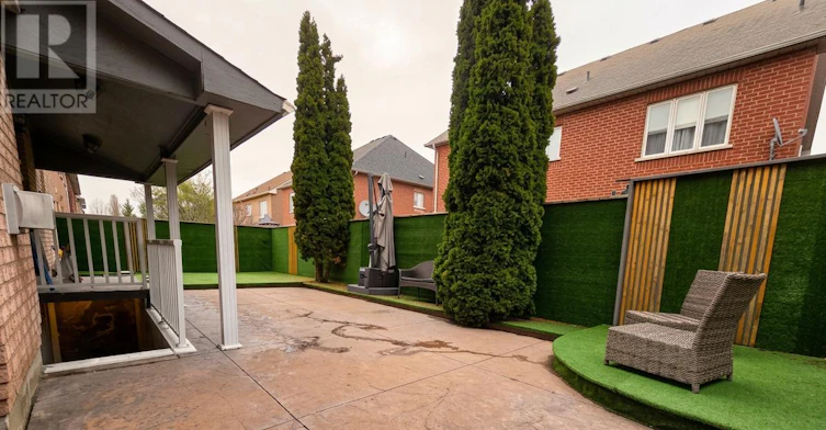 32 Arundel Drive, Vaughan, ON, L4H 2W6 - 2