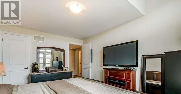 15-9601 Jane Street, Vaughan, ON, L6A 4G5 - 10