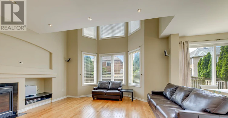 9 Barnstone Drive, Markham, ON, L6E 2B4 - 10